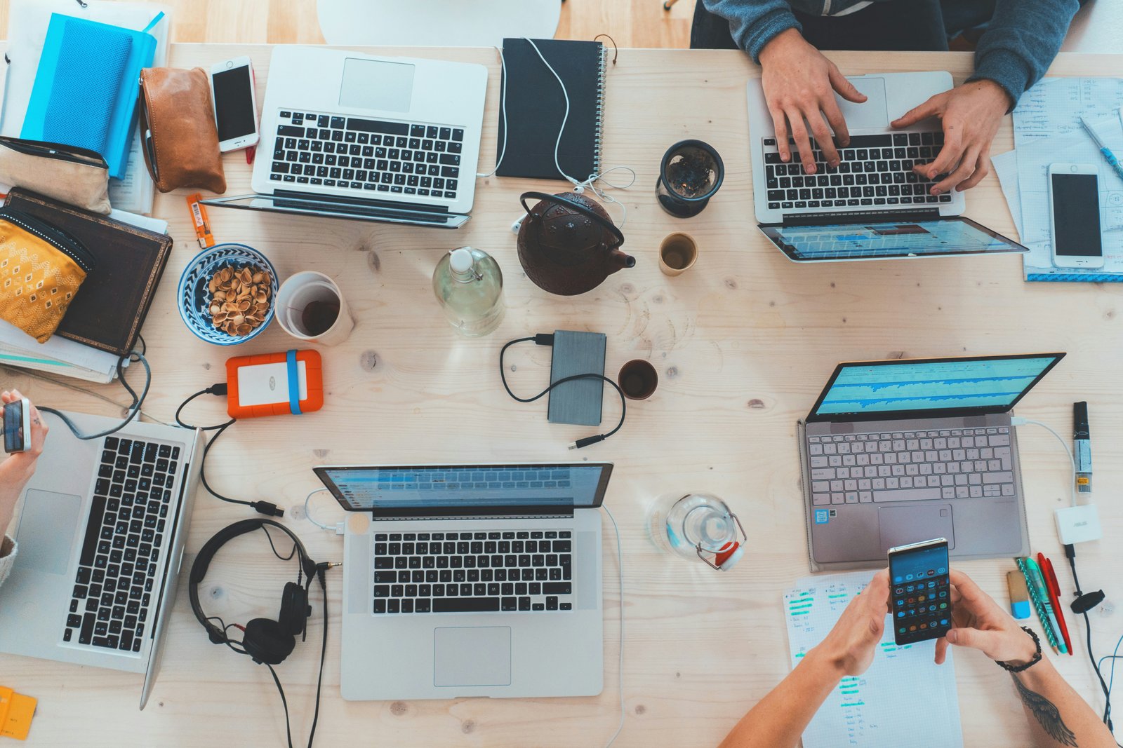 Working together at Mosilink Systems